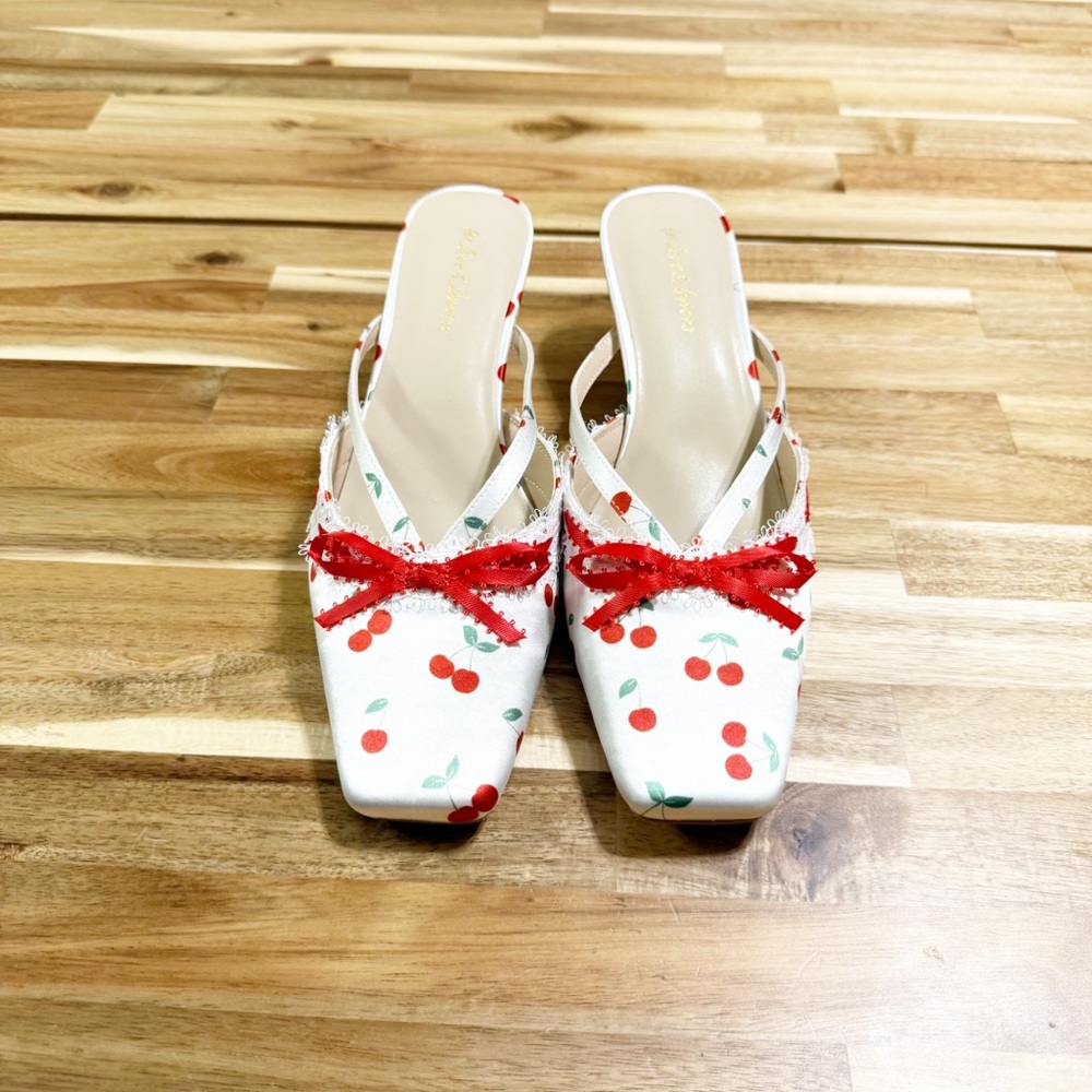 FOR LOVE & LEMONS Free People White Cherry Print Bow Audrey Mules Heels size 39 - Picture 10 of 11